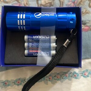 Pepsi mini flash light